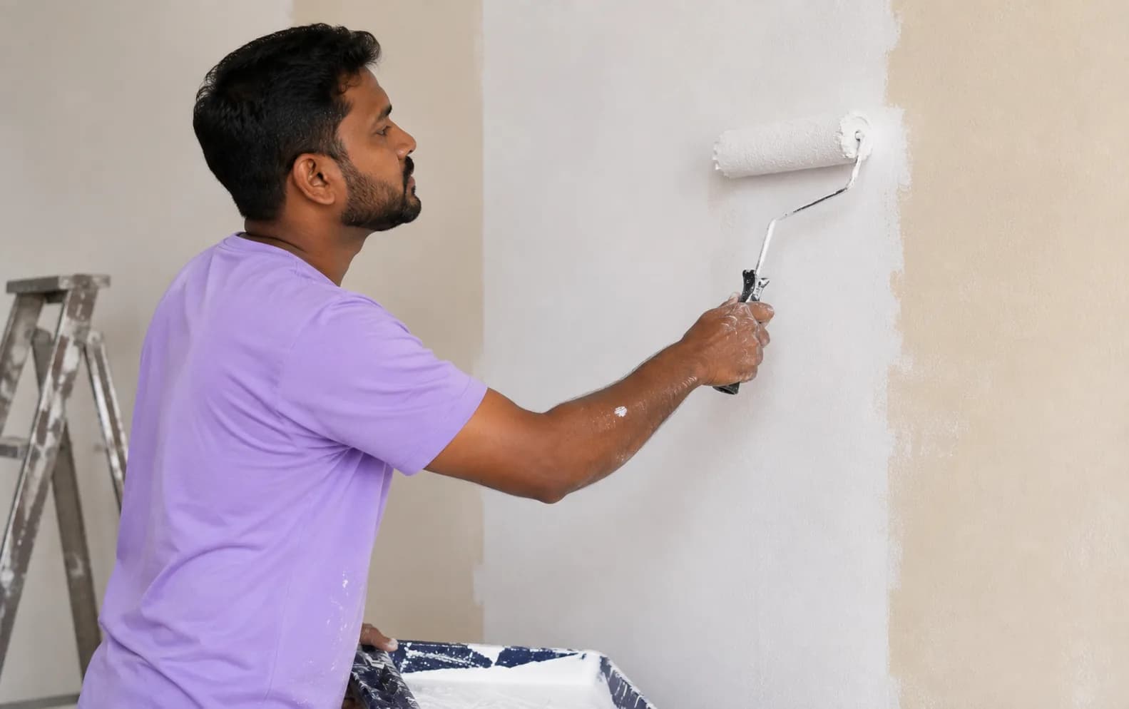 Standard emulsion interior painting (per sq ft)